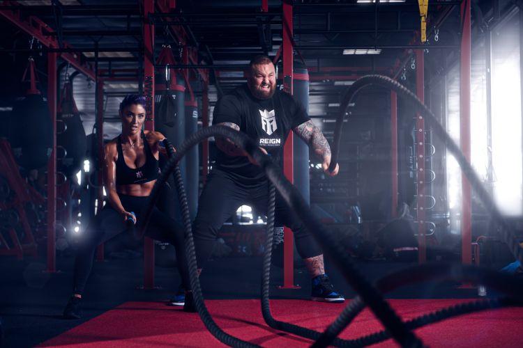 ReignTotalBodyFuel-EnergyDrink-NatalieEvaMarie-WWE-ThorBjornson-WorldsStrongestMan-3.