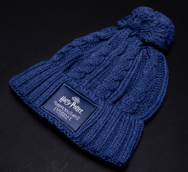 Blue woolly hat.