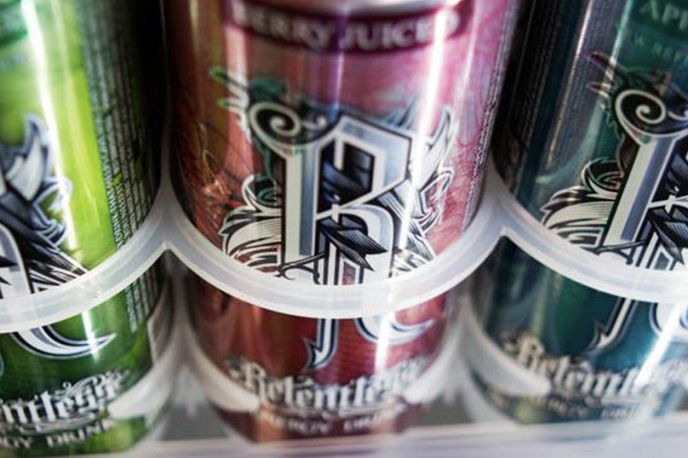 red_cans.