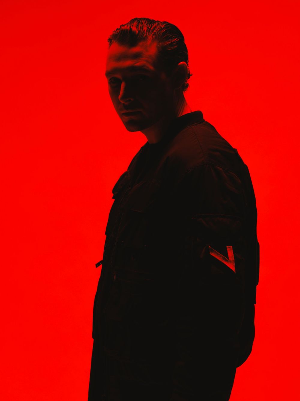 john-newman-press-red-01.