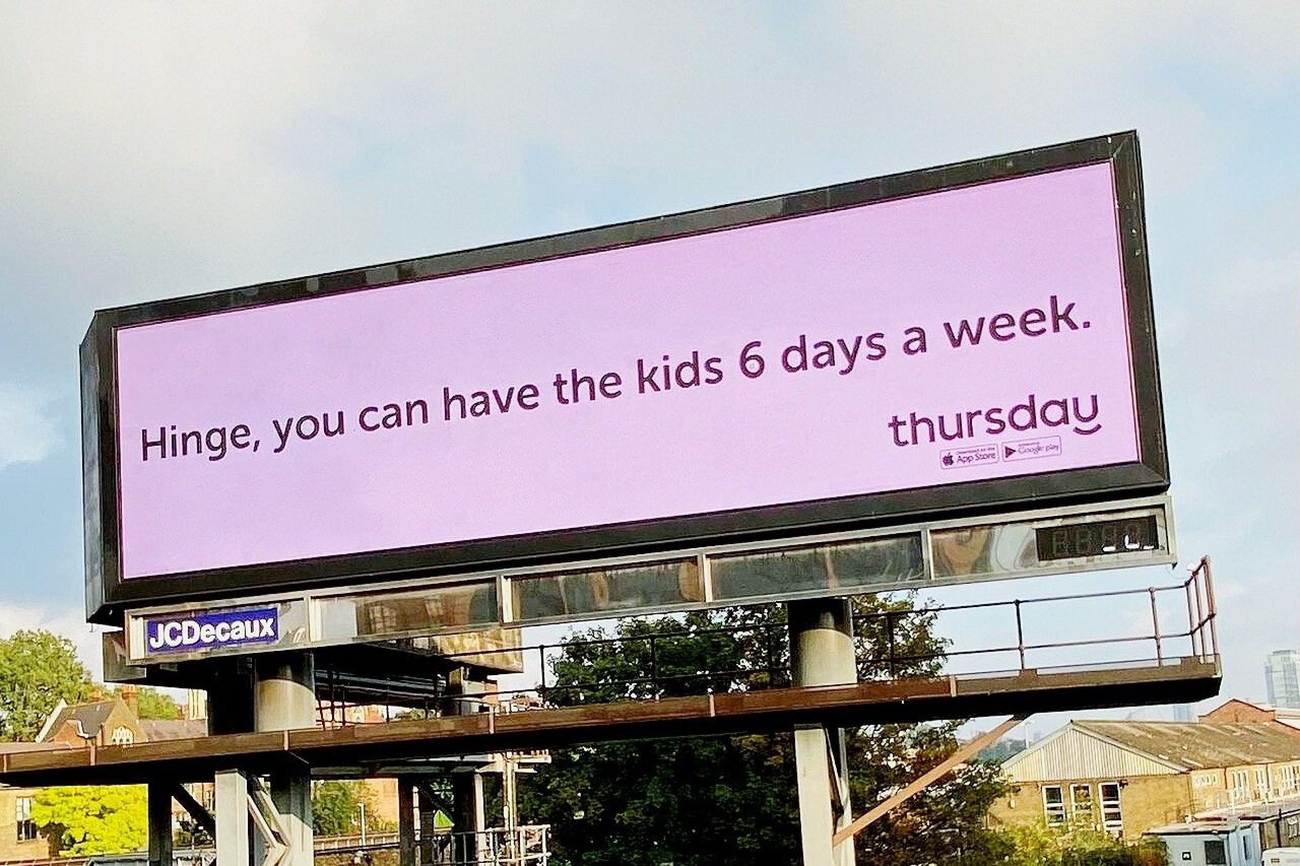 hingebillboard.